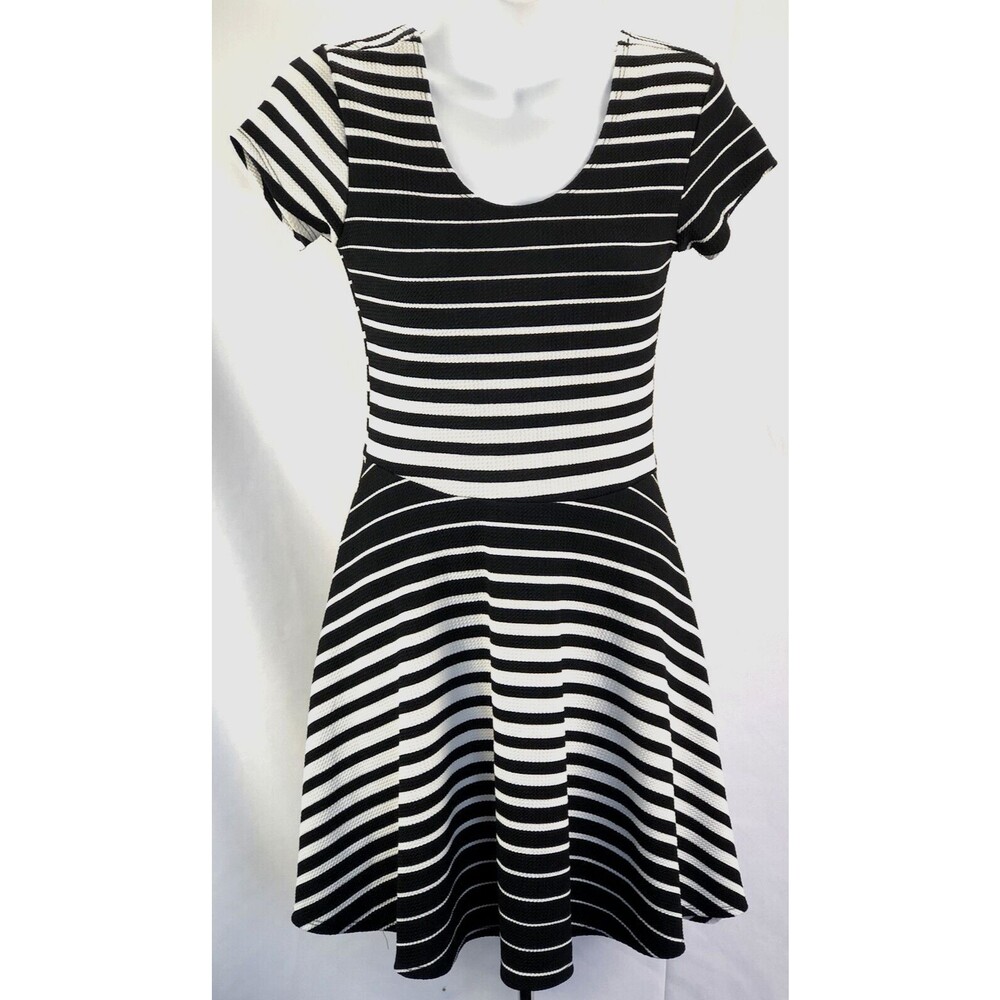 Vintage Mini dress S Blk/Wht Stripe Fit & Flare Scoop Neck Grunge Funky Cyber